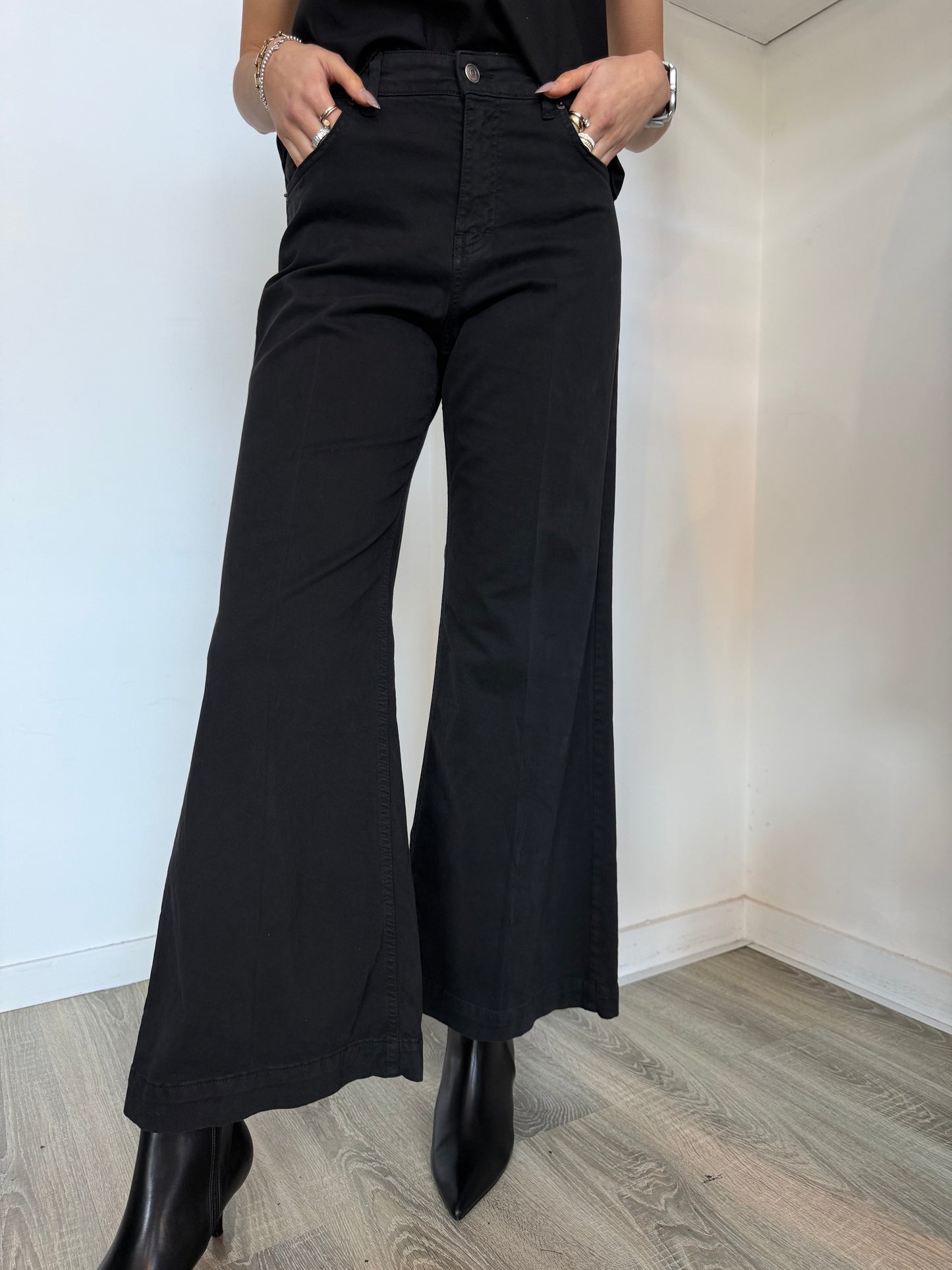 Pantaloni Wide Leg