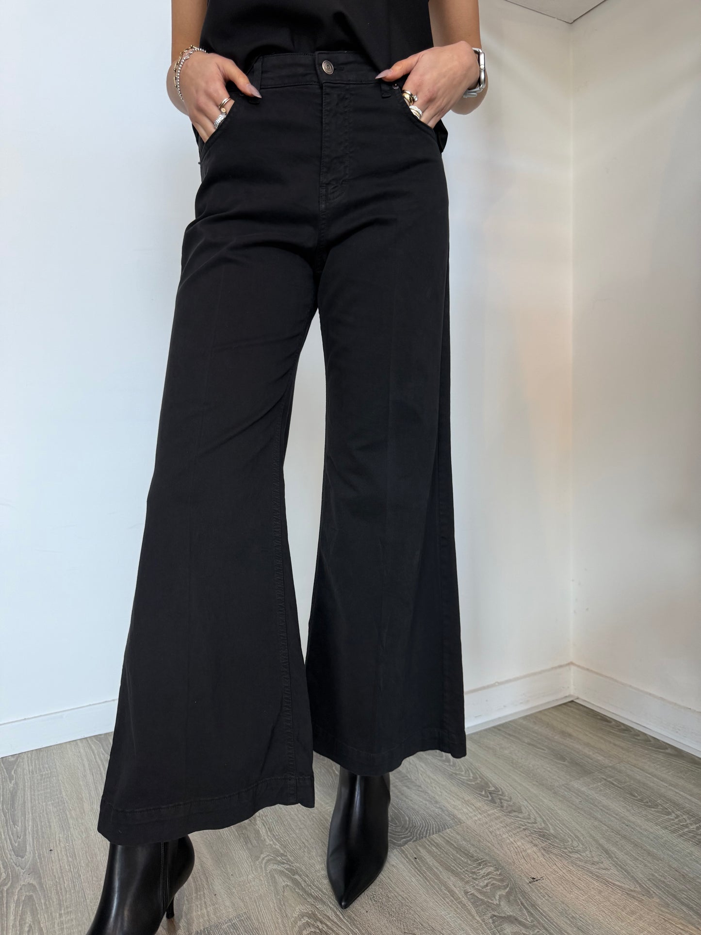 Pantaloni Wide Leg